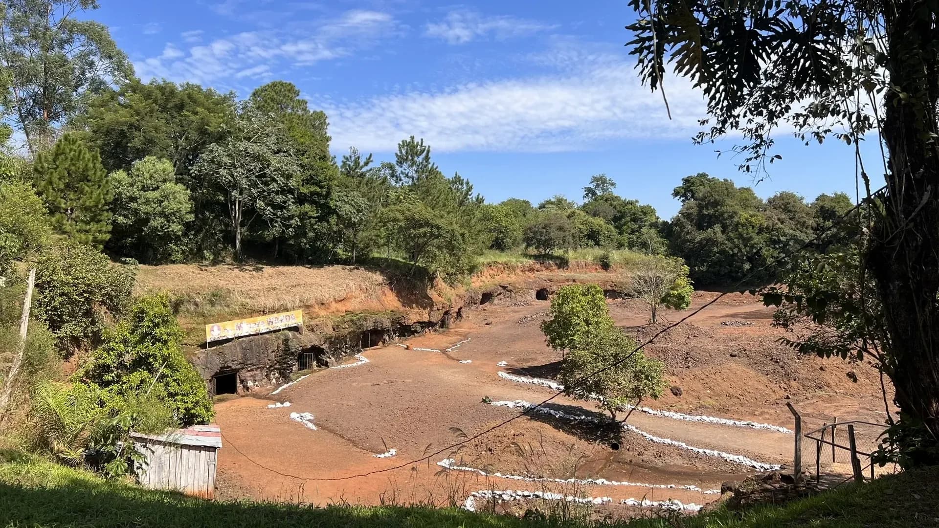 Minas de Wanda — extração de pedras preciosas na Argentina, bate-volta de Foz do Iguaçu