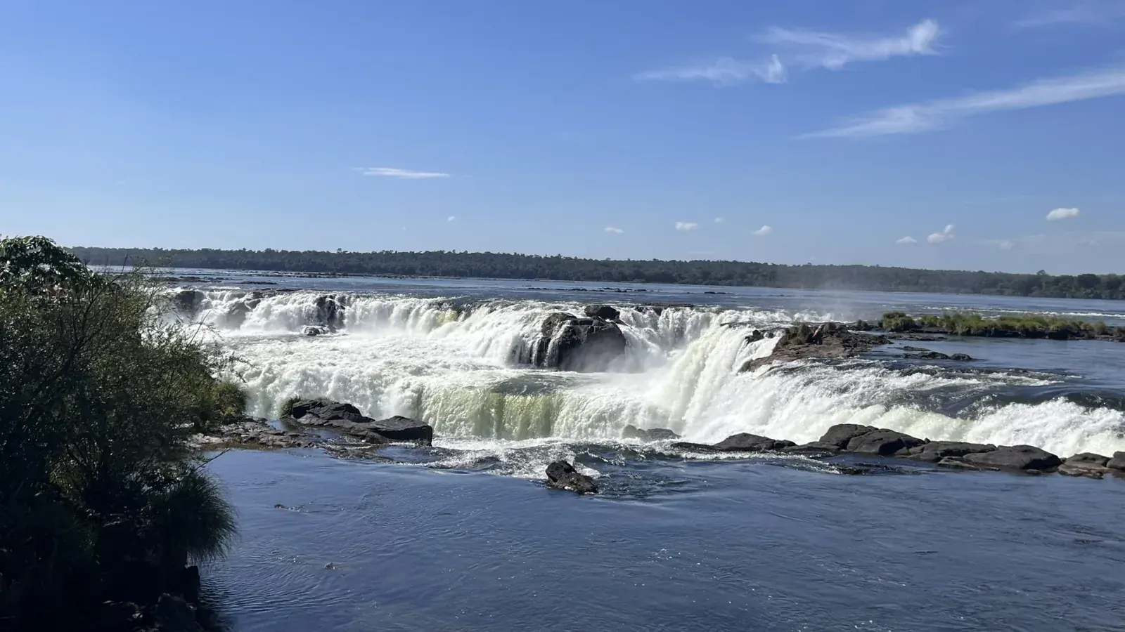 Arco-íris sobre a Garganta do Diabo - Parque Nacional Iguazú