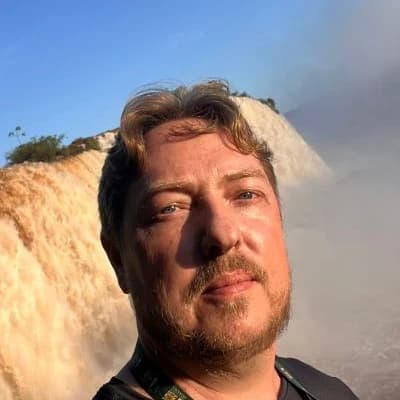 Wanderlei, guia Cadastur 16.717633.58-6 da Passeios Cataratas · contato direto para passeios privativos em Foz do Iguaçu